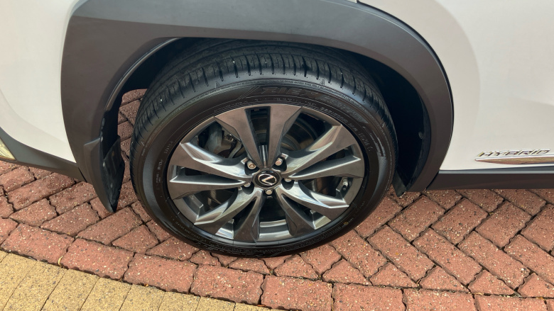 Lexus UX 250h 2.0 F-Sport 5dr CVT [Nav] Hybrid Hatchback
